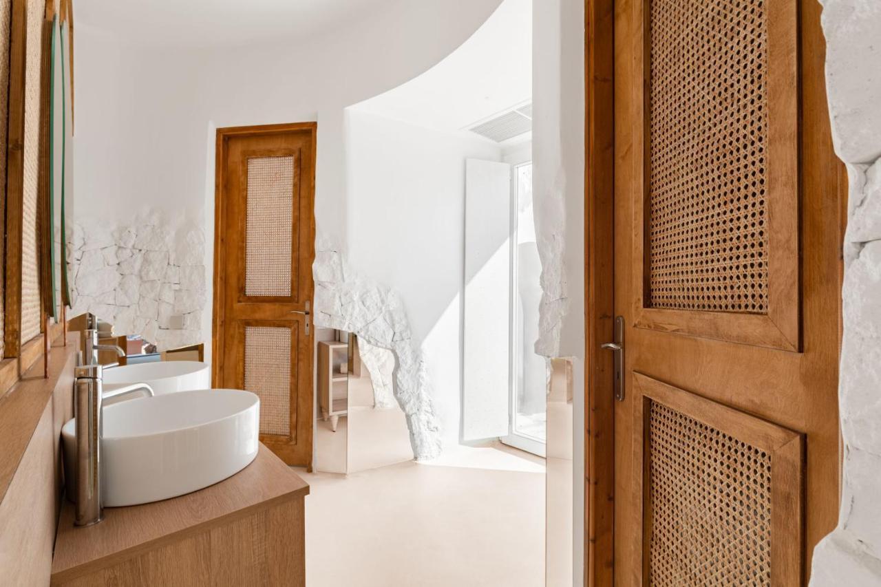 Faos Exclusive Suites Ornos  Exteriör bild